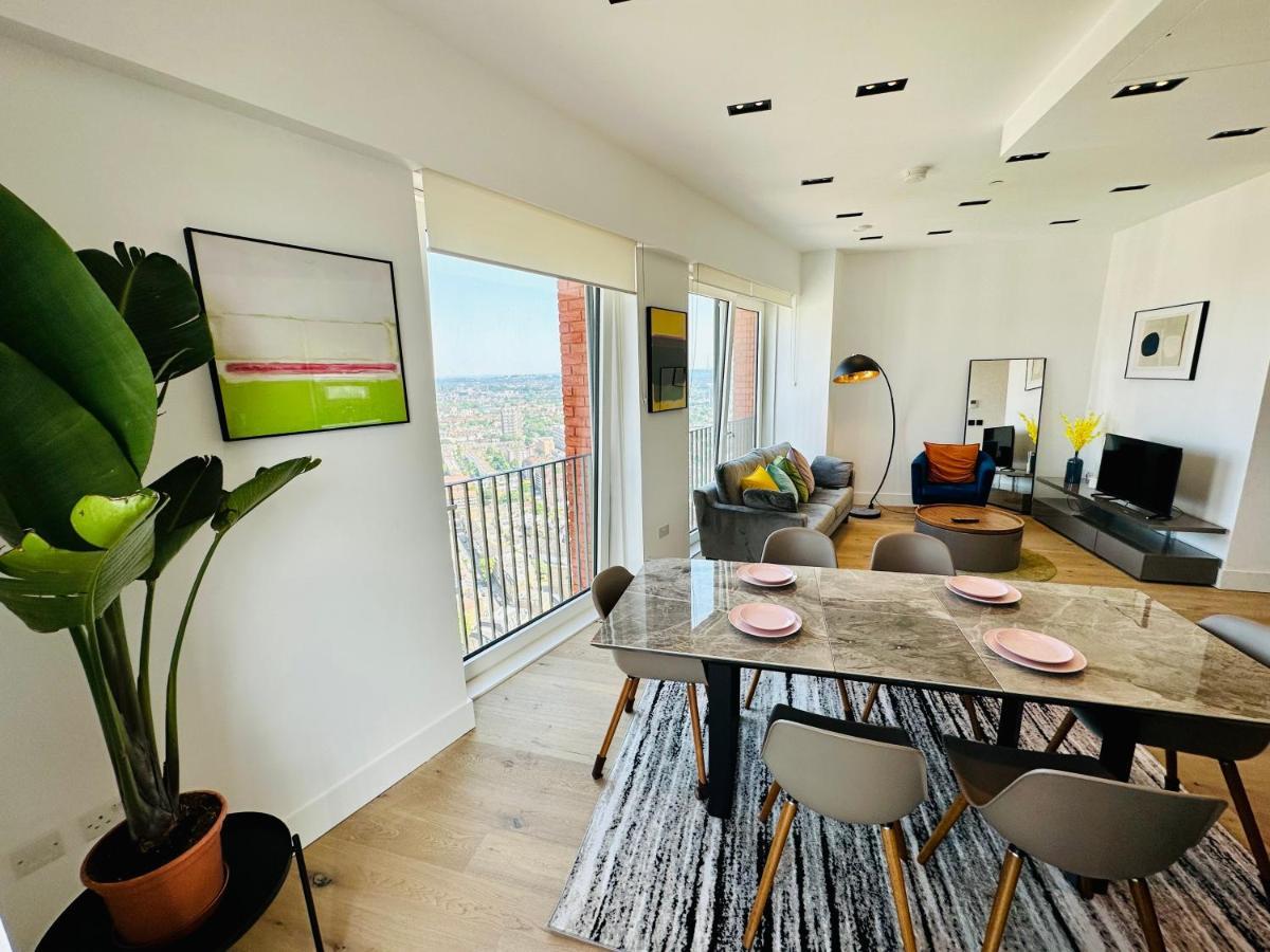 Luxury Central Flat With Stunning Views And Pool 伦敦 外观 照片