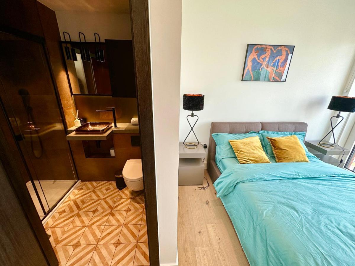 Luxury Central Flat With Stunning Views And Pool 伦敦 外观 照片